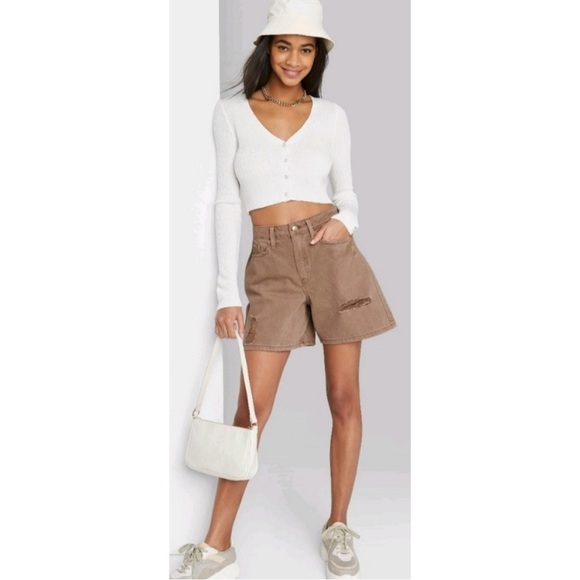 Wild Fable High Rise Distressed Bermuda Jean Shorts size 6/28R Brown. - Picture 1 of 10